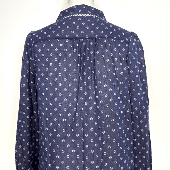 Lily Pulitzer Navy Blue and White Davie Button Print Shirt Dress. Size 6. - Picture 6 of 11
